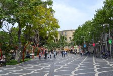БАКУ-2015: В самом сердце столицы - прогулка по Торговой и Площади фонтанов (ФОТО)