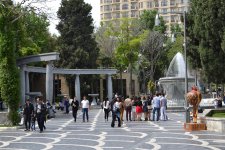 БАКУ-2015: В самом сердце столицы - прогулка по Торговой и Площади фонтанов (ФОТО)