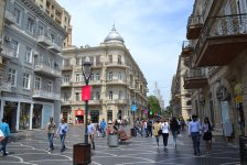 БАКУ-2015: В самом сердце столицы - прогулка по Торговой и Площади фонтанов (ФОТО)