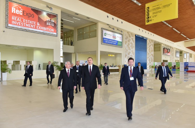 Azerbaijani president observes two exhibitions in Baku (PHOTO)