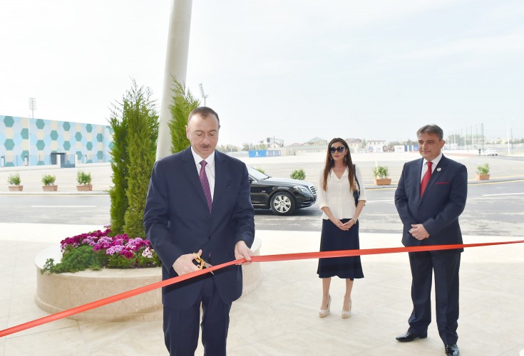 Ilham Aliyev, his spouse attend opening of  recreation and entertainment center (PHOTO)