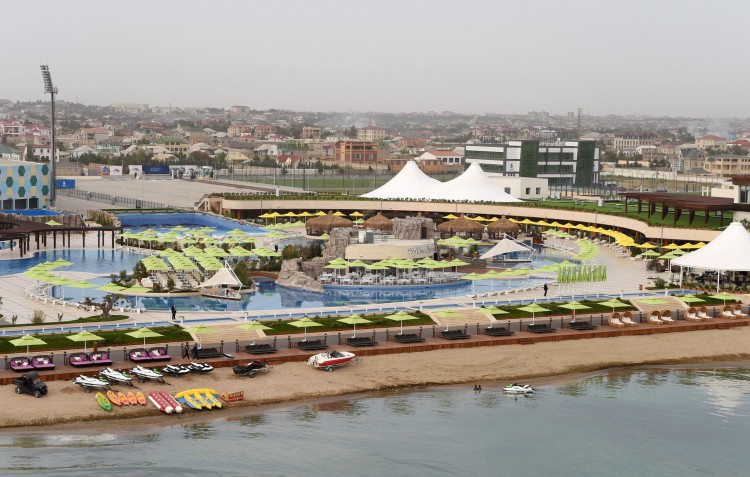 Ilham Aliyev, his spouse attend opening of  recreation and entertainment center (PHOTO)