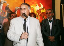 Художник Ильгар Акперов отметил юбилей: "Я пишу примерно одну картину через день" (ФОТО)