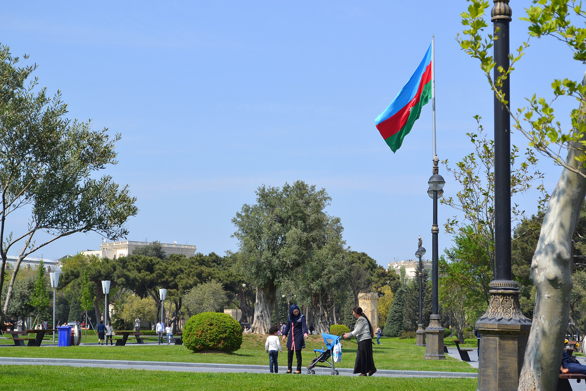Баку-2015: Прогулка по "Маленькой Венеции" (ФОТО)