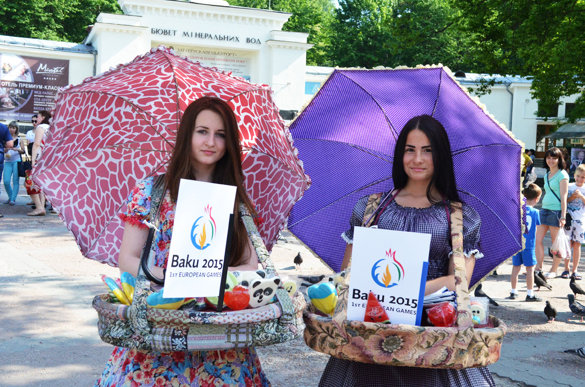 В Трускавце прошла праздничная акция,  посвященная Евроиграм 2015 года в Баку (ФОТО)