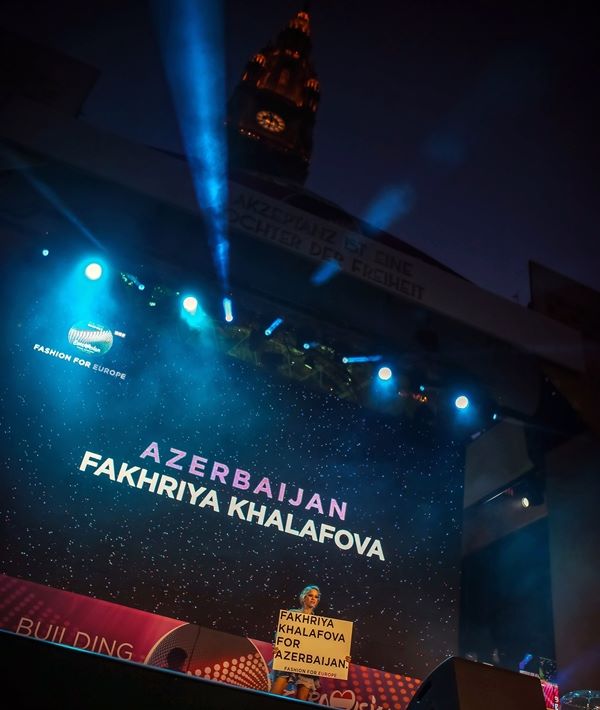 Коллекция Фахрии Халафовой покорила Вену - Fashion for Europe 2015 (ФОТО)