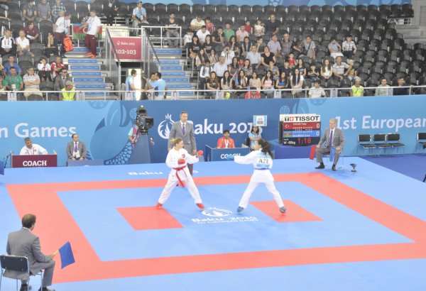 Azerbaijan grabs first medal at Baku 2015