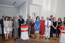 Севде Мамедалиевой вручен Австрийский крест "За науку и искусство" (ФОТО)
