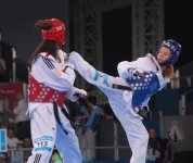Азербайджанская тхэквондистка вышла в полуфинал Евроигр (ФОТО)