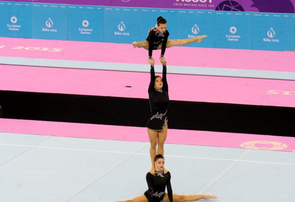 Азербайджанские гимнасты вышли в финал соревнований по акробатике в смешанных парах в рамках Евроигр