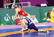 Еще два азербайджанских борца прошли в 1/4 финала на Евроиграх в Баку (версия 2)(ФОТО)