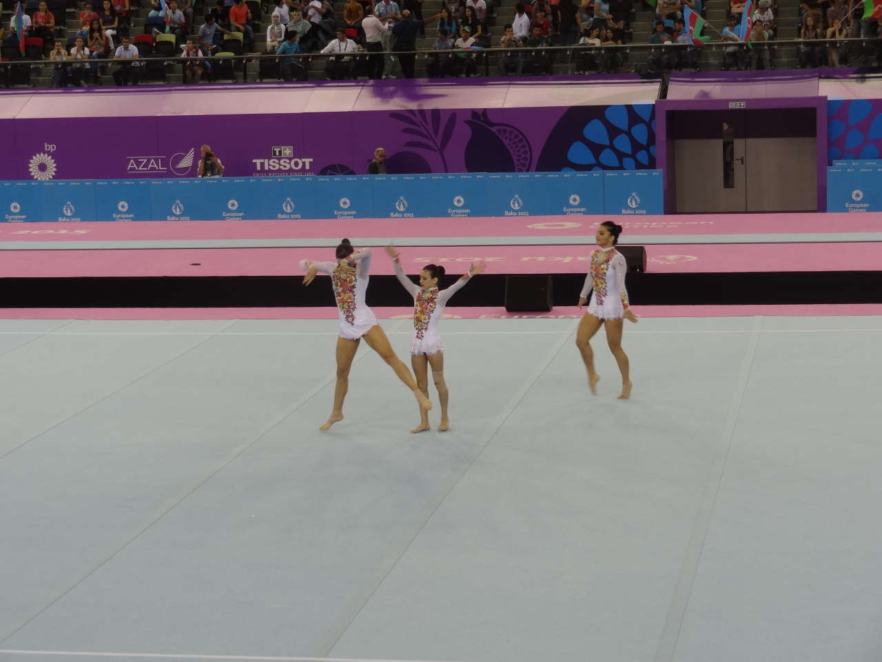 Baku 2015: Azerbaijani women’s trio in acrobatic gymnastics reaches finals (PHOTO)