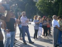 Гости Евроигр станцевали "Яллы" - искусство национальной одежды (ФОТО)