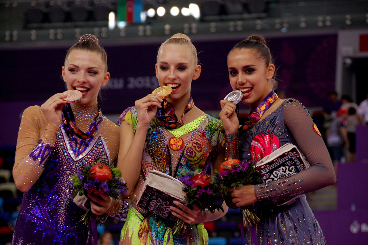 Russia grabs two medals in rhythmic gymnastics at Baku 2015