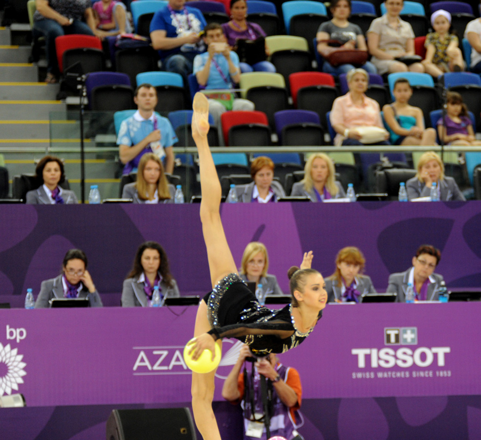Baku 2015: Qualifications for rhythmic gymnastics held
