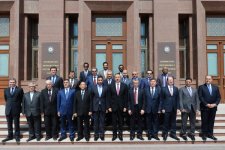 Президент Азербайджана принял послов мусульманских стран в связи с месяцем Рамазан