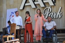 В Хырдалане прошла выставка "Талантливые инвалиды" (ФОТО)