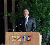 Президент Ильхам Алиев и его супруга приняли участие в «Национальном дне» на азербайджанском павильоне выставки "Milan Expo 2015"