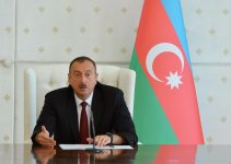 Под председательством Президента Азербайджана прошло заседание Кабмина, посвященное итогам развития страны в I полугодии и предстоящим задачам