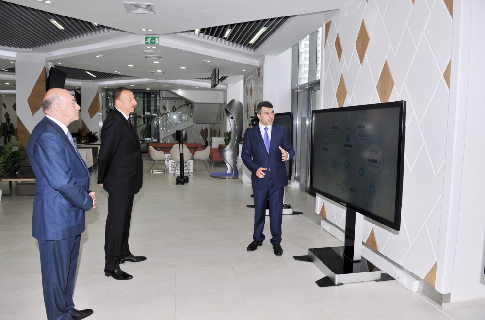 Президент Азербайджана принял участие в открытии очередного Центра Службы “ASAN“ в Баку