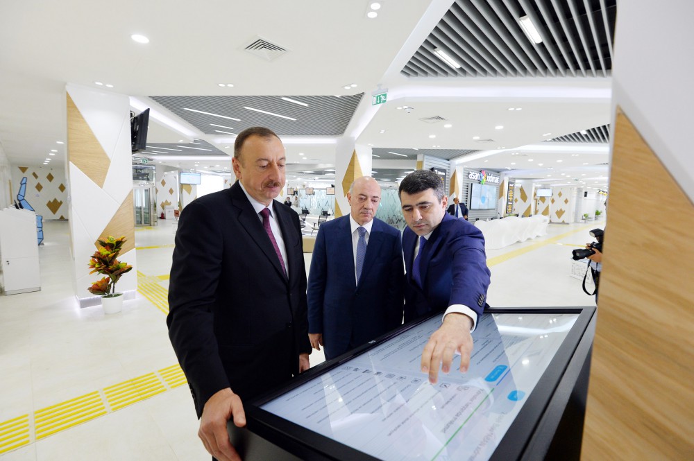 Президент Азербайджана принял участие в открытии очередного Центра Службы “ASAN“ в Баку