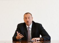 Президенту Ильхаму Алиеву вручена специальная награда Совета прессы Азербайджана за решительную позицию в защите национальных интересов страны (ФОТО)