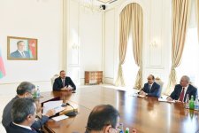 Президенту Ильхаму Алиеву вручена специальная награда Совета прессы Азербайджана за решительную позицию в защите национальных интересов страны (ФОТО)