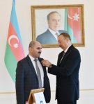 Президенту Ильхаму Алиеву вручена специальная награда Совета прессы Азербайджана за решительную позицию в защите национальных интересов страны (ФОТО)