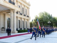 В Баку состоялась церемония официальной встречи президента Совета Европейского Союза (ФОТО)