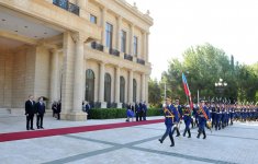 В Баку состоялась церемония официальной встречи президента Совета Европейского Союза (ФОТО)