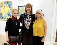 Азербайджанские платья очаровали гостей этнофестиваля в России (ФОТО)