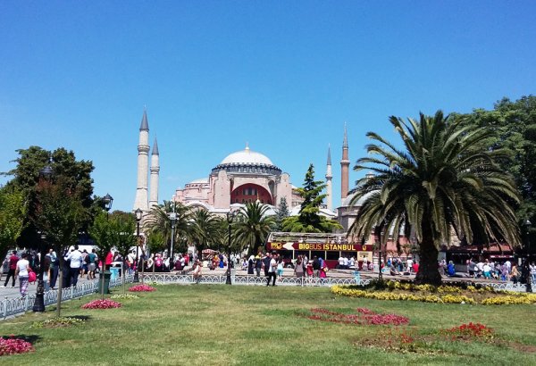 Over 3 million tourists arrived in Turkey by air in October 2019