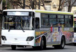 В Баку ликвидированы три автобусных маршрута