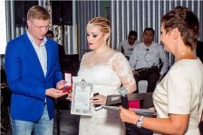 Нурида Курбанова удостоена ордена Украинской Православной Церкви (ФОТО)