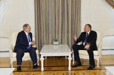 Ильхам Алиев принял президента и генсека Международной федерации спортивной стрельбы