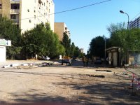 В Баку ремонтируется одна из улиц
