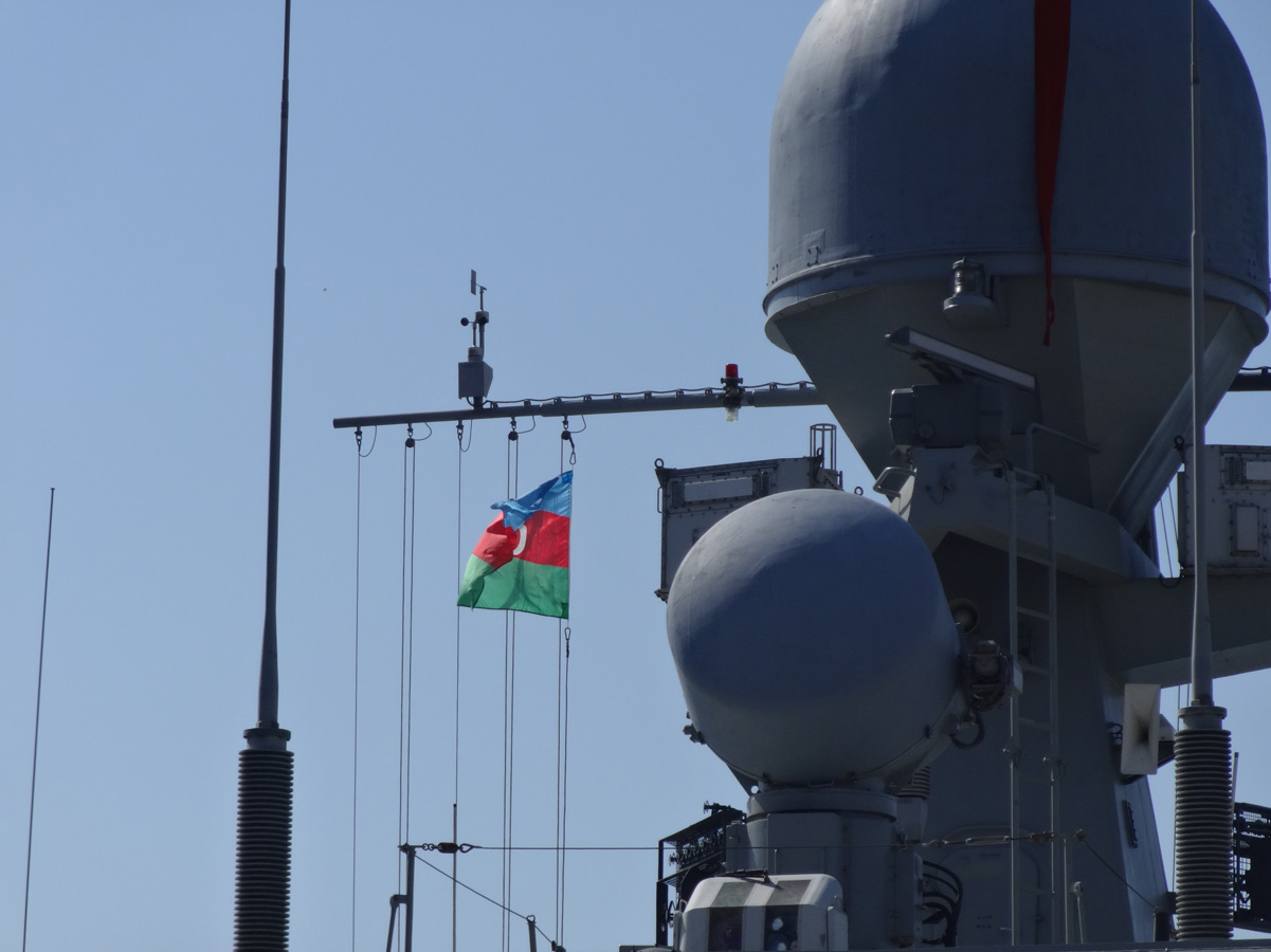 Дружественный визит российских военных кораблей в Азербайджан (ФОТОСЕССИЯ)