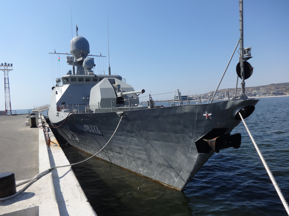 Дружественный визит российских военных кораблей в Азербайджан (ФОТОСЕССИЯ)