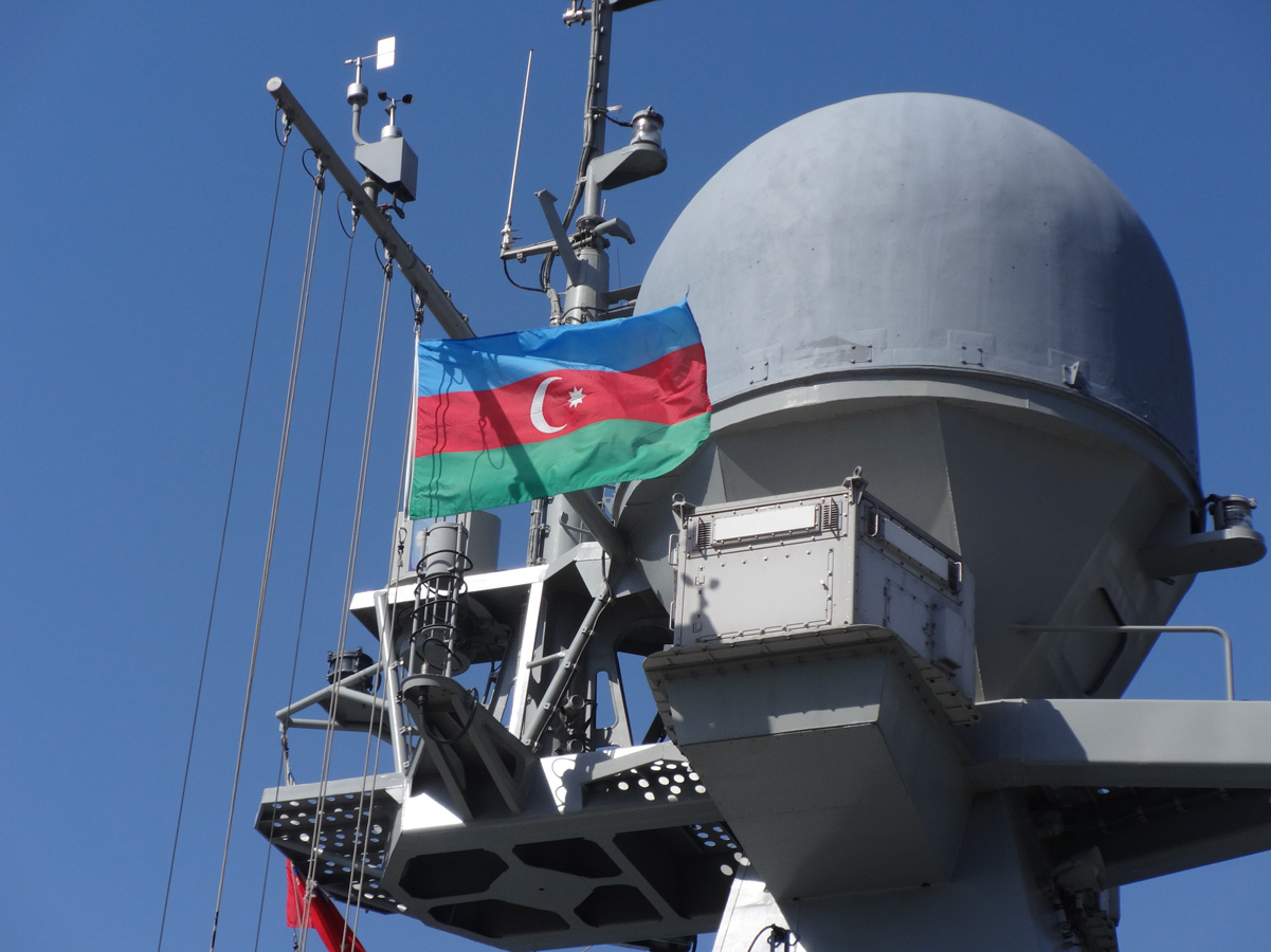 Дружественный визит российских военных кораблей в Азербайджан (ФОТОСЕССИЯ)