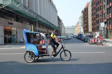 В гостях у Европы: Поцелуй Брежнева, или Путешествие на полицейской машине (ФОТО, часть 3)