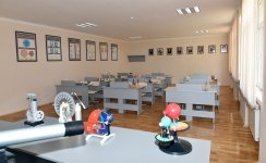 Azerbaijani president reviews one of schools after repair in Baku