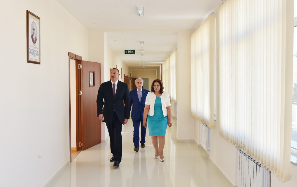 Azerbaijani president reviews Technical and Humanitarian Lyceum after repair