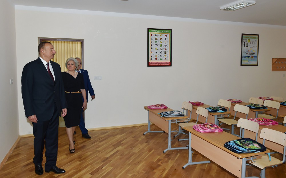 Azerbaijani president reviews school-lyceum No. 264 after repair in Baku