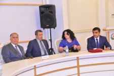 Чингиз Абдуллаев избран почетным членом Международного альянса "Азербайджан-Украина" (ФОТО)
