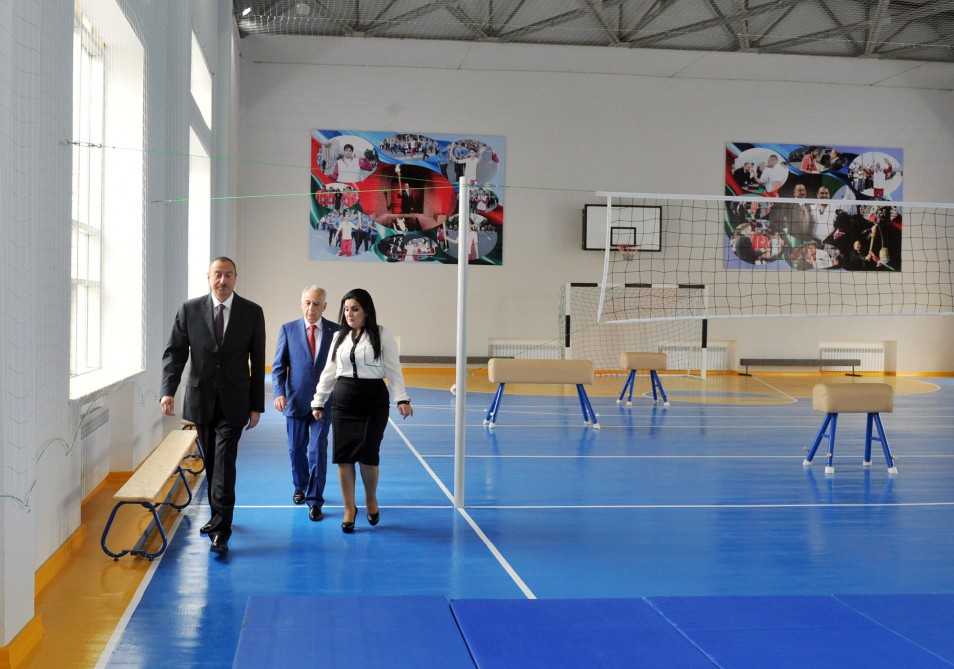President Ilham Aliyev reviews school No. 148 after reconstruction in Baku