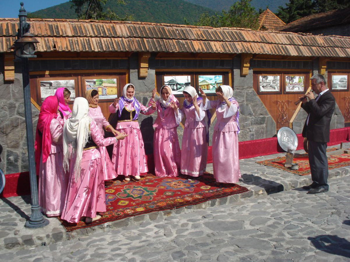 В Гахе прошел фестиваль национальной кухни (ФОТО)
