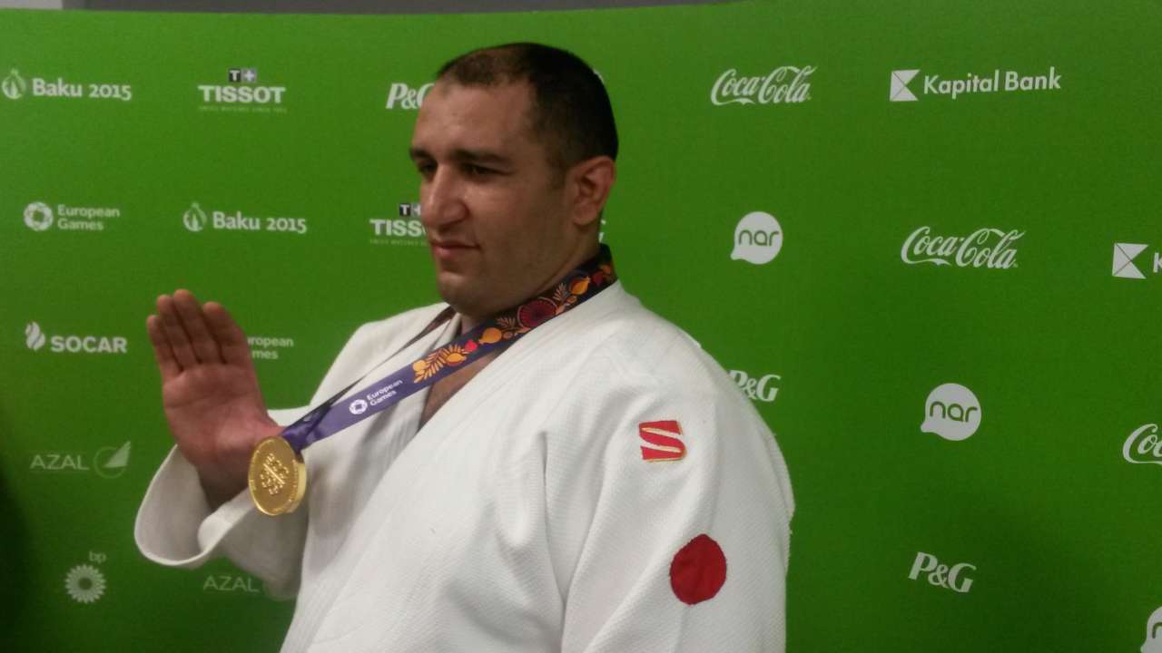Паралимпийский чемпион Ильхам Закиев совершил хадж в Мекку (ФОТО)