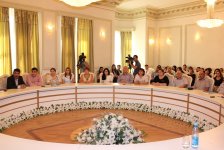 В Баку презентована книга "Девичья башня" (ФОТО)