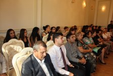 В Баку презентована книга "Девичья башня" (ФОТО)