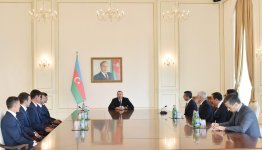 Президент Ильхам Алиев встретился с членами сборной Азербайджана по поло